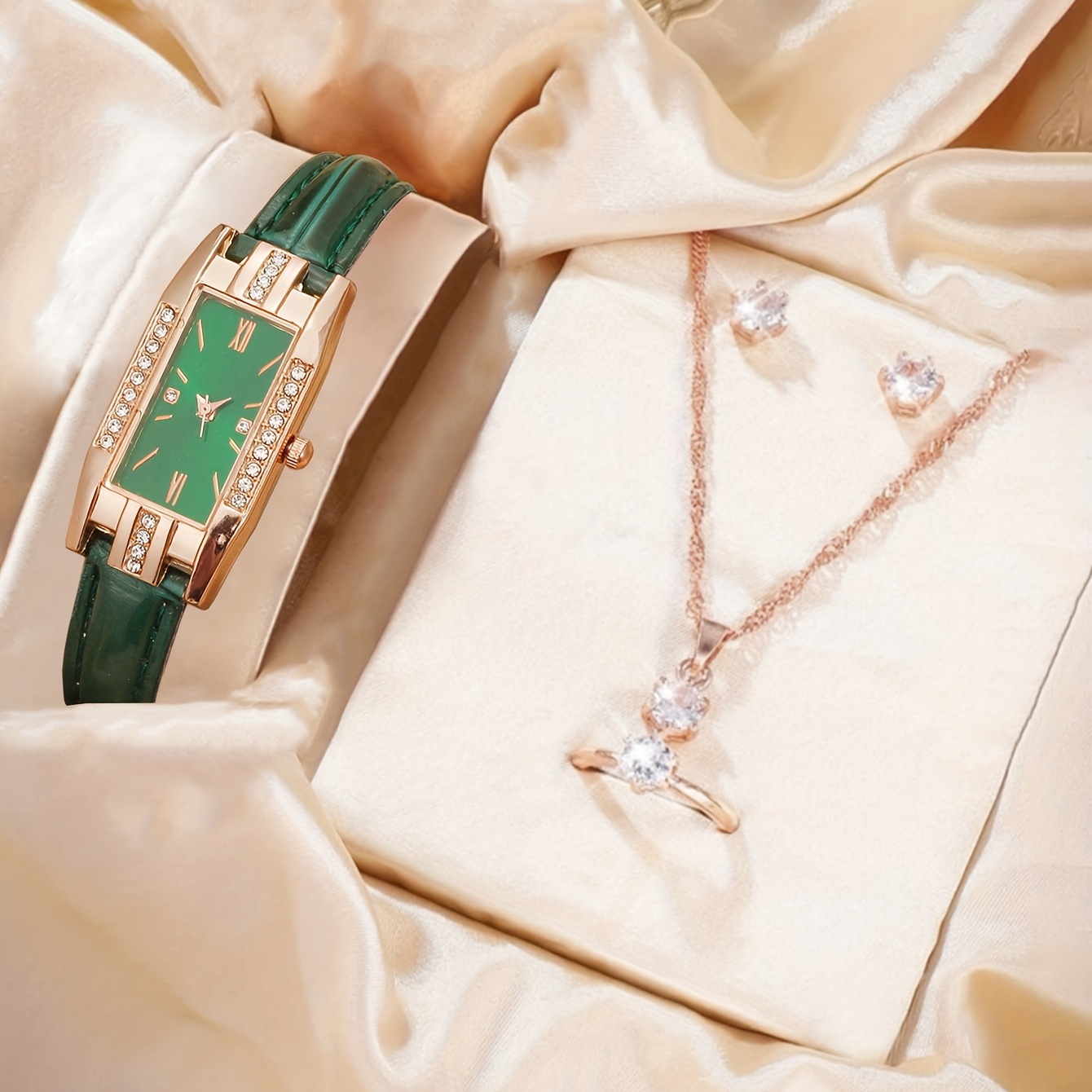 Luxury Rhinestone Quartz Watch - Luxury Watch Gift For Her review and price