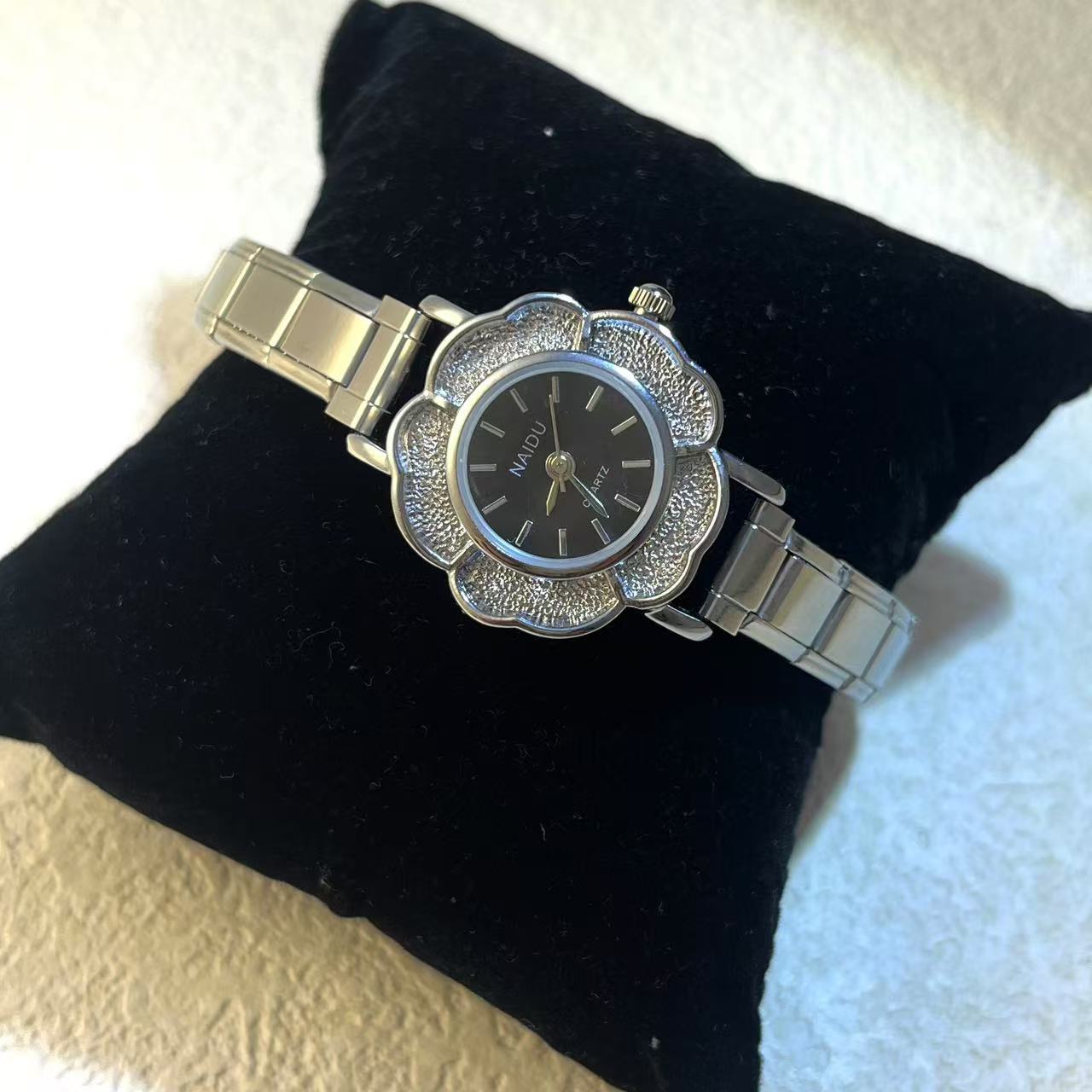 Women's Quartz Watches with Zi - Luxury Watch Gift For Her review and price
